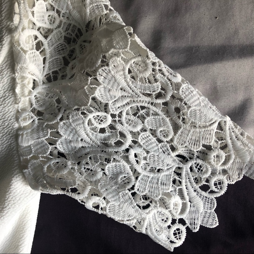 Suzy Shier White Dress Lace Sleeves Size XS - Picture 4 of 8